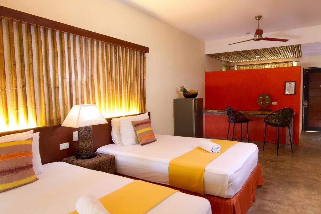 Hotel Bale Mi Balabag  Exteriér fotografie