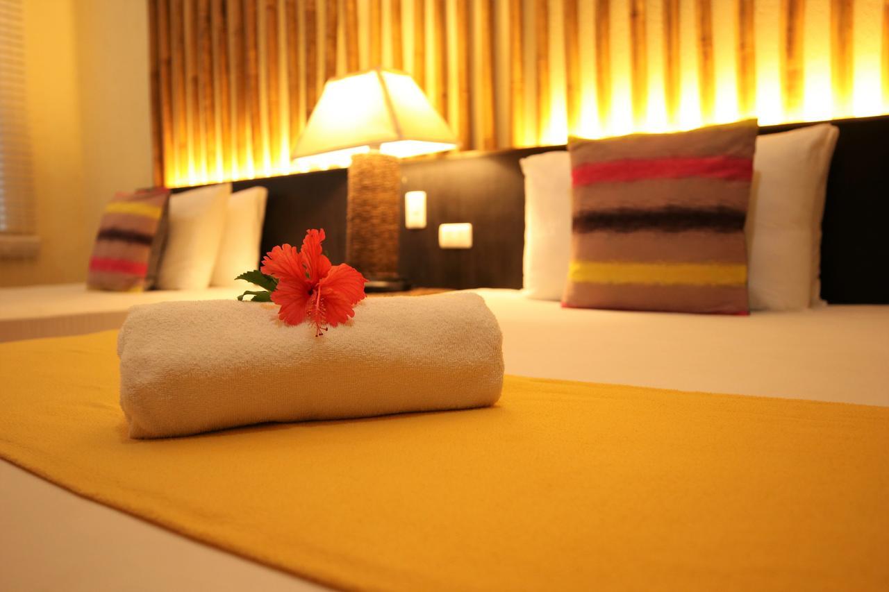 Hotel Bale Mi Balabag  Exteriér fotografie